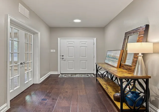 Photo 3 of Sale Pending at 1528 Westview Ln, Argyle, TX 76226 | MLS# 21356302 | Listing updated on 2026-09-09