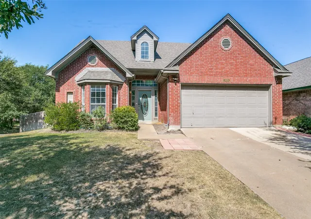 Photo 1 of Single family home for sale at 7413 Bear Lake Dr, Fort Worth, TX 76137 | MLS# 21356119 | Listing updated on 2026-09-15