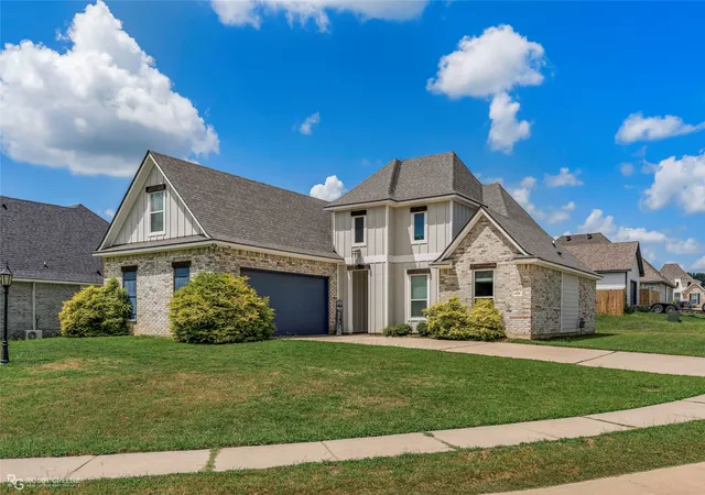 Photo 1 of Single family home for sale at 608 Lessie Dr, Stonewall, LA 71078 | MLS# 21357565 | Listing updated on 2026-09-13
