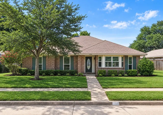 Photo 1 of Sale Pending at 1508 Kesser Dr, Plano, TX 75025 | MLS# 21357430 | Listing updated on 2026-09-12