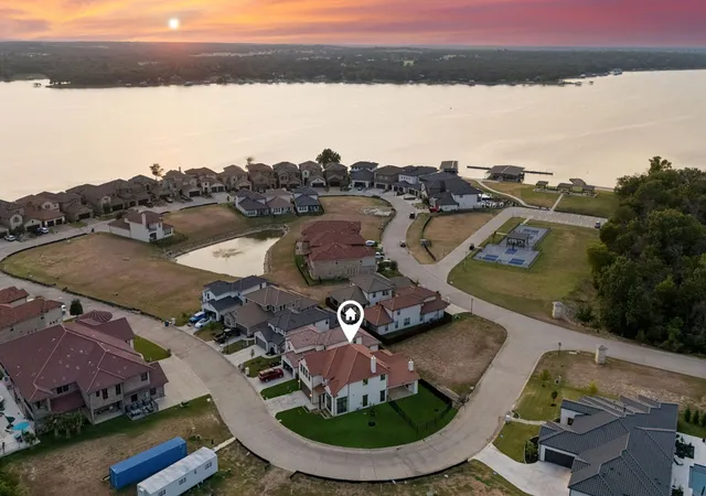 Photo 3 of Single family home for sale at 9030 Lakeside Dr, Fort Worth, TX 76179 | MLS# 21356255 | Listing updated on 2026-10-07