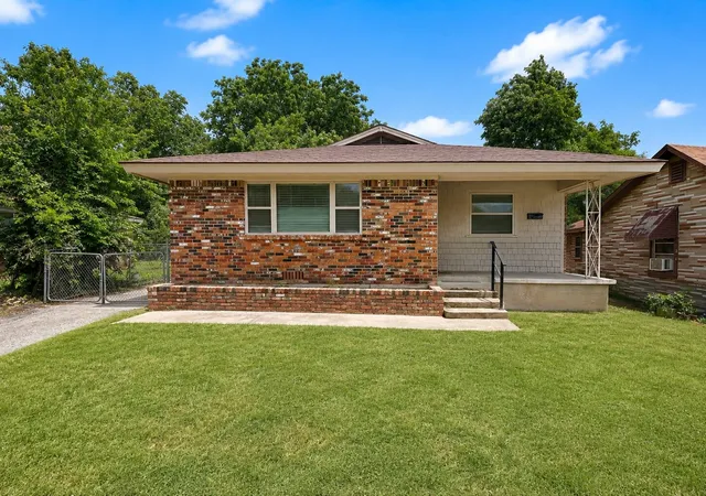 Photo 1 of Single family home for sale at 5312 Libbey Ave, Fort Worth, TX 76107 | MLS# 21357747 | Listing updated on 2026-09-14