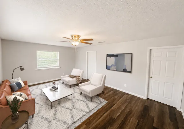 Photo 3 of Single family home for sale at 5312 Libbey Ave, Fort Worth, TX 76107 | MLS# 21357747 | Listing updated on 2026-09-14