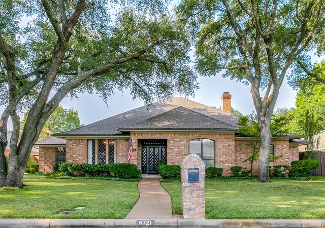 Photo 1 of Sale Pending at 6721 Cool Meadow Dr, Fort Worth, TX 76132 | MLS# 21357122 | Listing updated on 2026-09-08