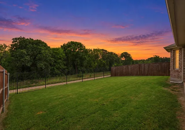 Photo 4 of Single family home for sale at 3728 Maroon Creek Rd, Aubrey, TX 76227 | MLS# 21357041 | Listing updated on 2026-09-30