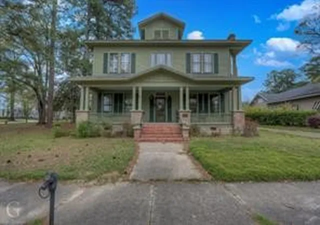Photo 2 of Single family home for sale at 311 East And West St, Minden, LA 71055 | MLS# 21358022 | Listing updated on 2026-09-09