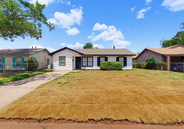 Photo 2 of Sale Pending at 3258 Melinda Ln, Abilene, TX 79603 | MLS# 21357641 | Listing updated on 2026-09-11