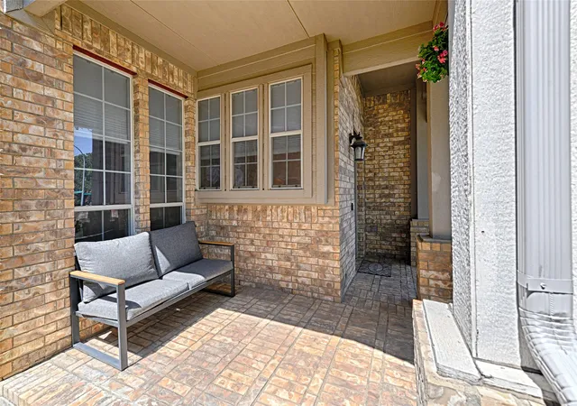 Photo 4 of Single family home for sale at 10969 Hawks Landing Rd, Haslet, TX 76052 | MLS# 21357087 | Listing updated on 2026-10-03