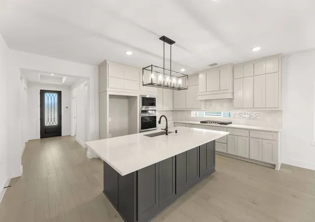 Photo 2 of Single family home for sale at 12806 Meadow Glen St, Rowlett, TX 75089 | MLS# 21358110 | Listing updated on 2026-09-11