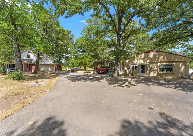 Photo 3 of Sale Pending at 660 Rs County Road 1250, Emory, TX 75440 | MLS# 21355298 | Listing updated on 2026-09-27