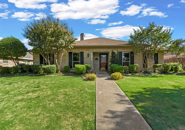 Photo 1 of Single family home for sale at 1116 Windsong Trl, Richardson, TX 75081 | MLS# 21355692 | Listing updated on 2026-10-06