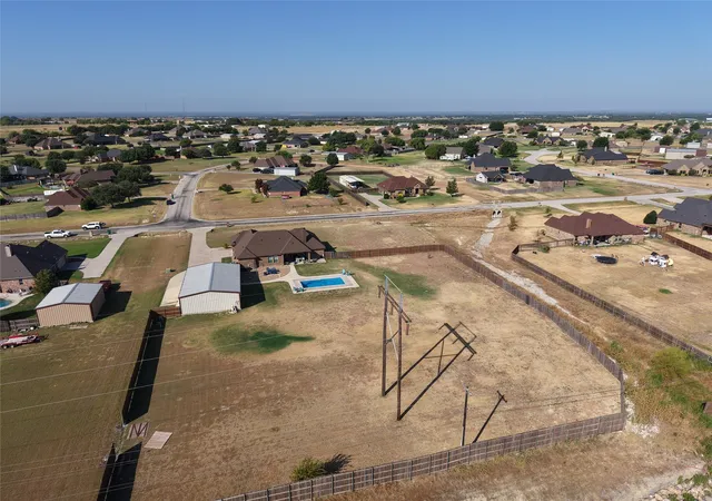 Photo 3 of Single family home for sale at 123 Cactus Dr, Decatur, TX 76234 | MLS# 21356122 | Listing updated on 2026-09-21