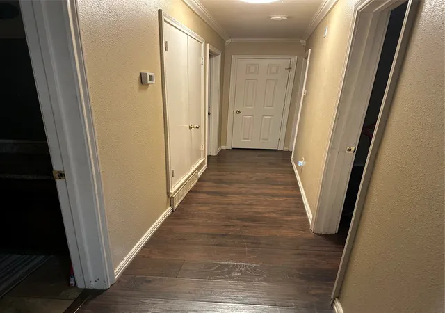 Photo 4 of Single family home for sale at 4916 Eastover Ave, Fort Worth, TX 76119 | MLS# 21358351 | Listing updated on 2026-09-12