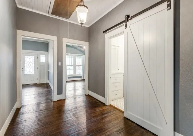 Photo 1 of Single family home for sale at 374 S Preston St, Van Alstyne, TX 75495 | MLS# 21351482 | Listing updated on 2026-09-13