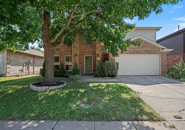 Photo 2 of Single family home for sale at 3201 Vermont Ave, Mc Kinney, TX 75070 | MLS# 21358455 | Listing updated on 2026-09-09