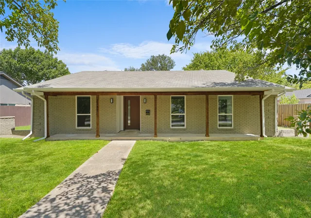 Photo 2 of Single family home for sale at 3347 Royal Ln, Dallas, TX 75229 | MLS# 21358538 | Listing updated on 2026-09-09