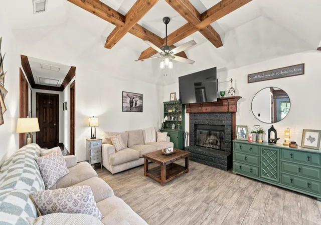 Photo 4 of Single family home for sale at 1870 Ross Ln, Springtown, TX 76082 | MLS# 21350802 | Listing updated on 2026-10-03