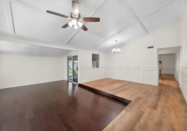 Photo 3 of Single family home for sale at 7520 Weatherwood Ct, Fort Worth, TX 76133 | MLS# 21356304 | Listing updated on 2026-09-11