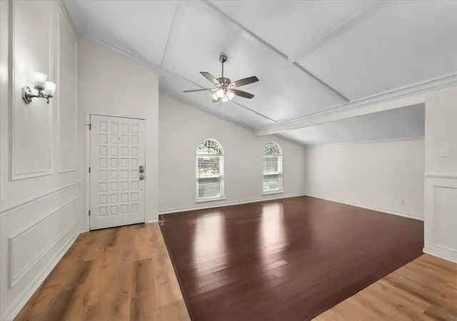 Photo 3 of Single family home for sale at 7520 Weatherwood Ct, Fort Worth, TX 76133 | MLS# 21356304 | Listing updated on 2026-09-11