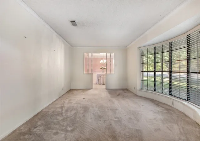 Photo 4 of Single family home for sale at 1814 Sandra Dr, Sherman, TX 75092 | MLS# 21358158 | Listing updated on 2026-09-14
