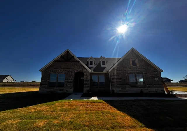 Photo 1 of Single family home for sale at 157 Big Sky Rd, Decatur, TX 76234 | MLS# 21357672 | Listing updated on 2026-09-14