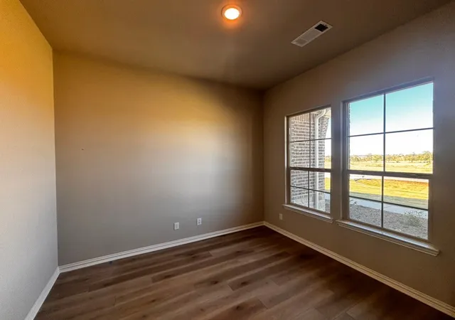 Photo 3 of Single family home for sale at 157 Big Sky Rd, Decatur, TX 76234 | MLS# 21357672 | Listing updated on 2026-09-14