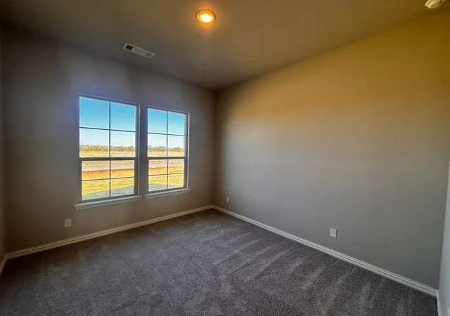 Photo 3 of Single family home for sale at 157 Big Sky Rd, Decatur, TX 76234 | MLS# 21357672 | Listing updated on 2026-09-14