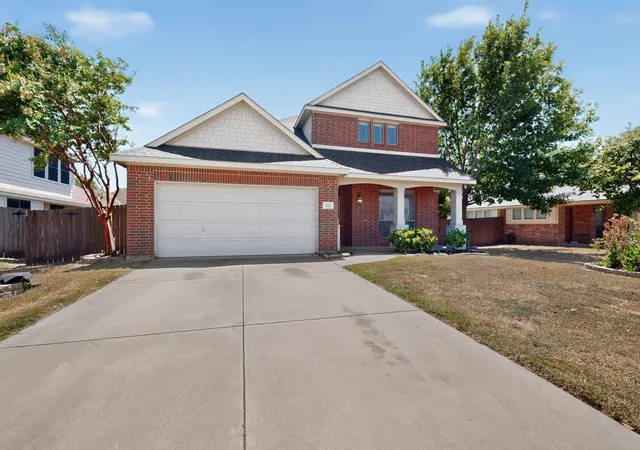 Photo 3 of Single family home for sale at 3622 Hershal Dr, Midlothian, TX 76065 | MLS# 21358252 | Listing updated on 2026-09-11