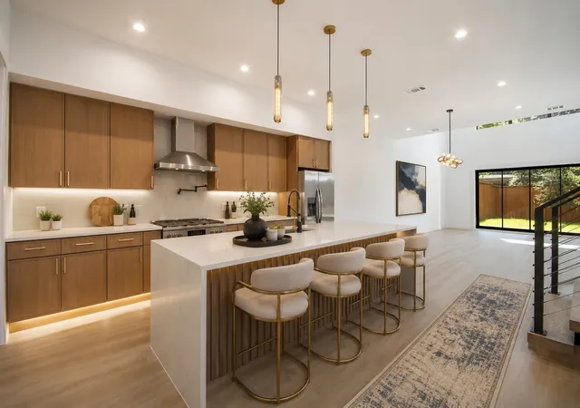 Photo 2 of Single family home for sale at 2332 Wycliff Ave, Dallas, TX 75219 | MLS# 21358354 | Listing updated on 2026-09-15