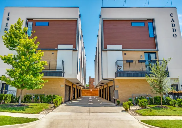 Photo 2 of Condo for sale at 1910 Caddo St #B102, Dallas, TX 75204 | MLS# 21357462 | Listing updated on 2026-09-13