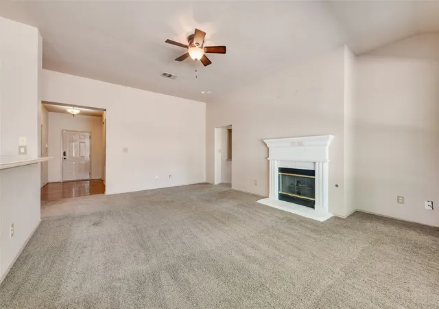 Photo 3 of Sale Pending at 3900 Kirby Dr, Denton, TX 76210 | MLS# 21350049 | Listing updated on 2026-09-15