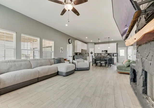 Photo 3 of Single family home for sale at 247 Private Road 7413 Road, Wills Point, TX 75169 | MLS# 21355589 | Listing updated on 2026-09-12