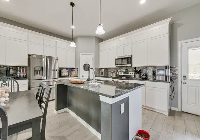 Photo 4 of Single family home for sale at 247 Private Road 7413 Road, Wills Point, TX 75169 | MLS# 21355589 | Listing updated on 2026-09-12