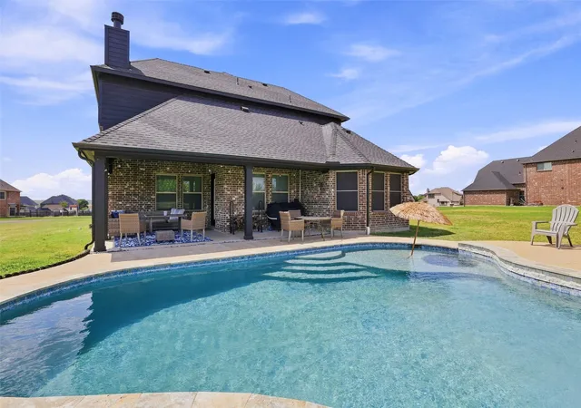 Photo 1 of Sale Pending at 1056 Hickory Ln, Howe, TX 75459 | MLS# 21358579 | Listing updated on 2026-09-29