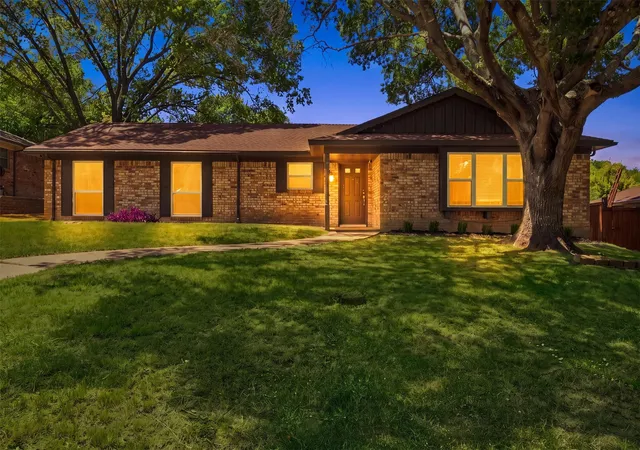 Photo 2 of Sale Pending at 2021 Meadowcreek Dr, Plano, TX 75074 | MLS# 21358785 | Listing updated on 2026-09-22