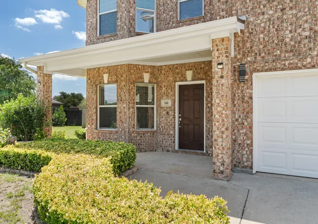 Photo 3 of Single family home for sale at 141 Toma Hawk Dr, Greenville, TX 75402 | MLS# 21358741 | Listing updated on 2026-09-26