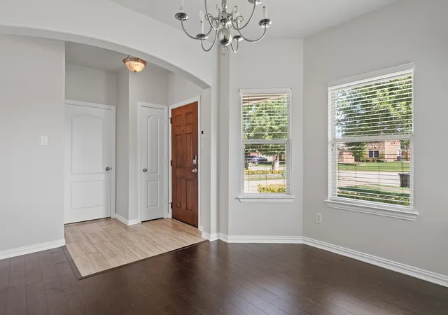 Photo 4 of Single family home for sale at 141 Toma Hawk Dr, Greenville, TX 75402 | MLS# 21358741 | Listing updated on 2026-09-26