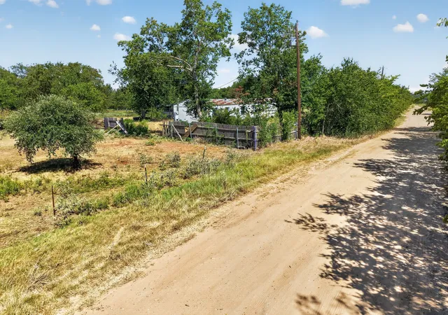 Photo 3 of Land for sale at 285 Private Road 6718, Mabank, TX 75147 | MLS# 21358793 | Listing updated on 2026-09-14