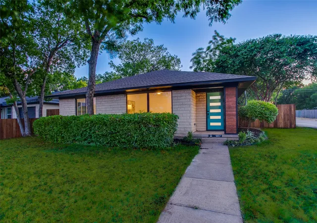 Photo 1 of Single family home for sale at 1807 S Vernon Ave, Dallas, TX 75224 | MLS# 21355673 | Listing updated on 2026-09-23