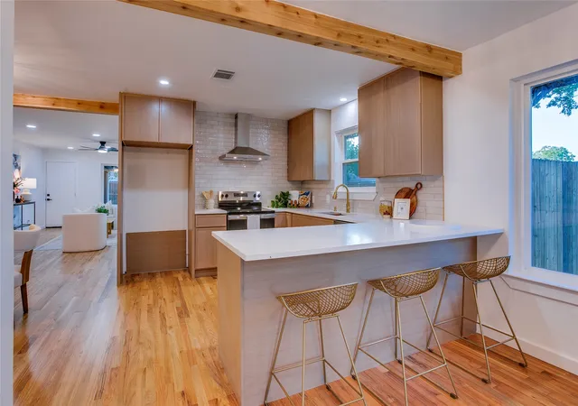 Photo 2 of Single family home for sale at 1807 S Vernon Ave, Dallas, TX 75224 | MLS# 21355673 | Listing updated on 2026-10-22