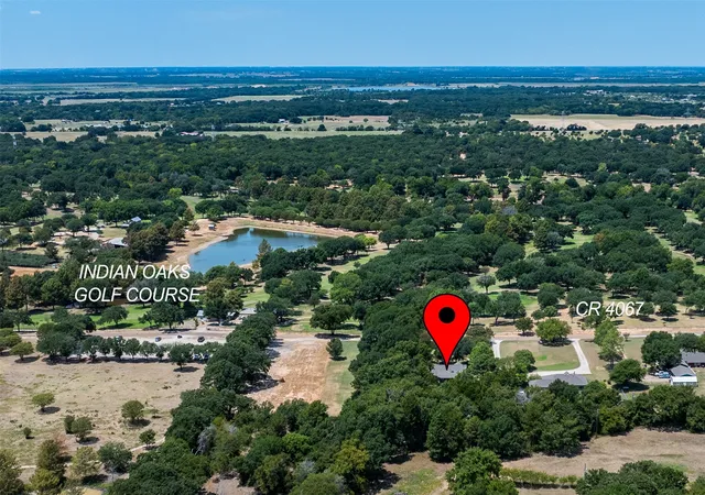 Photo 3 of Sale Pending at 17325 County Road 4067, Kemp, TX 75143 | MLS# 21358808 | Listing updated on 2026-09-19