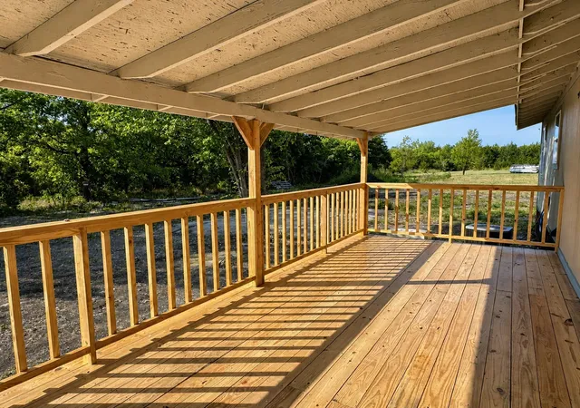 Photo 4 of Single family home for sale at 8275 Bay Dr, Quinlan, TX 75474 | MLS# 21358912 | Listing updated on 2026-09-11