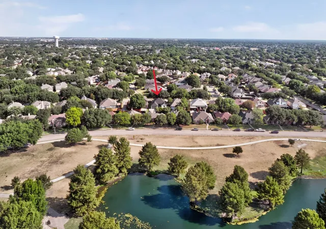 Photo 3 of Sale Pending at 1202 Grimsworth Ln, Allen, TX 75002 | MLS# 21355585 | Listing updated on 2026-09-11