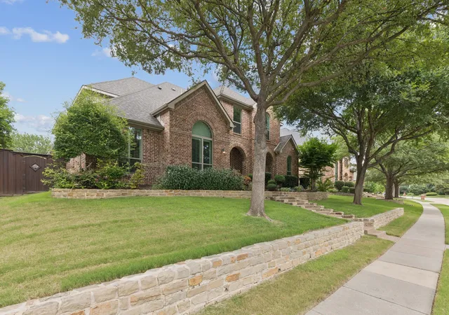 Photo 2 of Single family home for sale at 15456 Mountain View Ln, Frisco, TX 75035 | MLS# 21356924 | Listing updated on 2026-09-30
