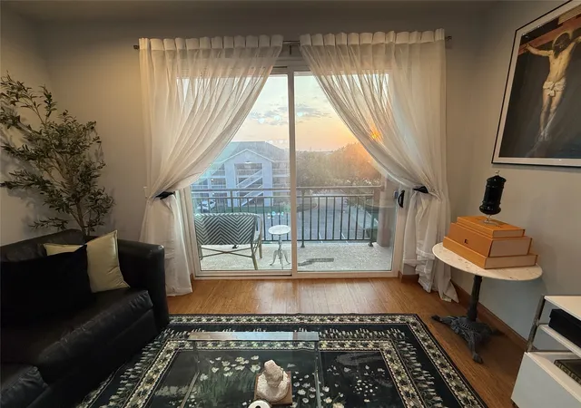 Photo 2 of Condo for sale at 1220 W Trinity Mills Rd #3010, Carrollton, TX 75006 | MLS# 21358791 | Listing updated on 2026-09-16