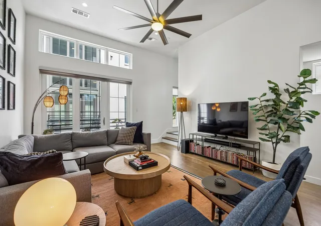 Photo 2 of Condo for sale at 3200 Ross Ave #37, Dallas, TX 75204 | MLS# 21356269 | Listing updated on 2026-09-13