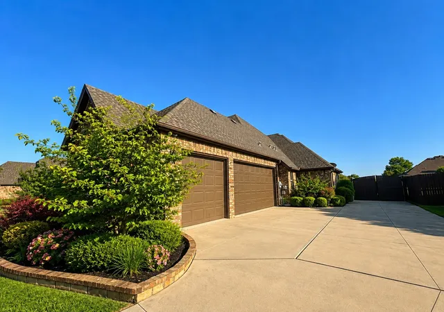 Photo 3 of Single family home for sale at 1317 Bluff Springs Dr, Haslet, TX 76052 | MLS# 21359043 | Listing updated on 2026-09-15