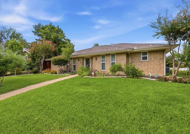 Photo 2 of Single family home for sale at 3506 Valley View Ln, Garland, TX 75043 | MLS# 21357937 | Listing updated on 2026-09-19
