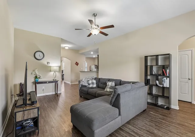 Photo 4 of Single family home for sale at 708 Lansman Trl, Denton, TX 76207 | MLS# 21354240 | Listing updated on 2026-09-12