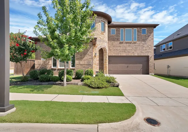 Single family home for sale at 1996 Cousins Trl, Allen, TX 75013 | MLS# 21356376